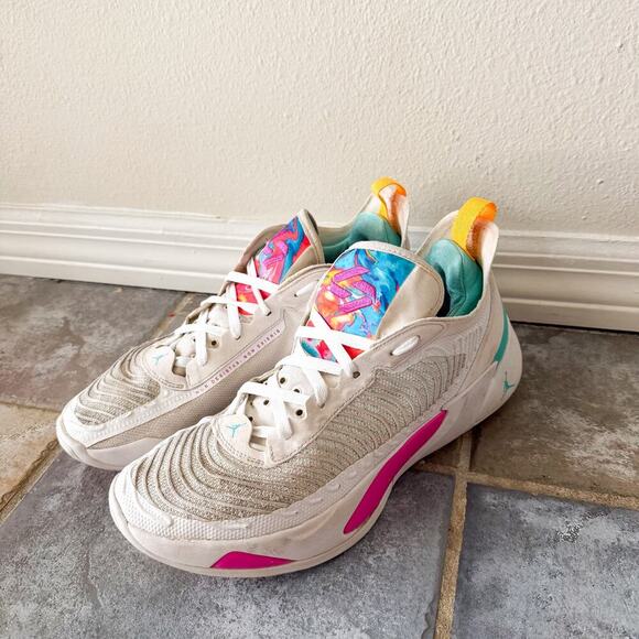 Nike Air Jordan White Multicolor Imaginarium Sneakers Men’s Size 12 main image 4